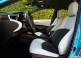 toyota_2019_corolla_hatchback_050.jpg