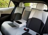 toyota_2019_corolla_hatchback_058.jpg