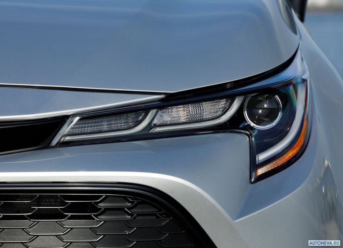 2019 Toyota Corolla Hatchback - фотография 92 из 110