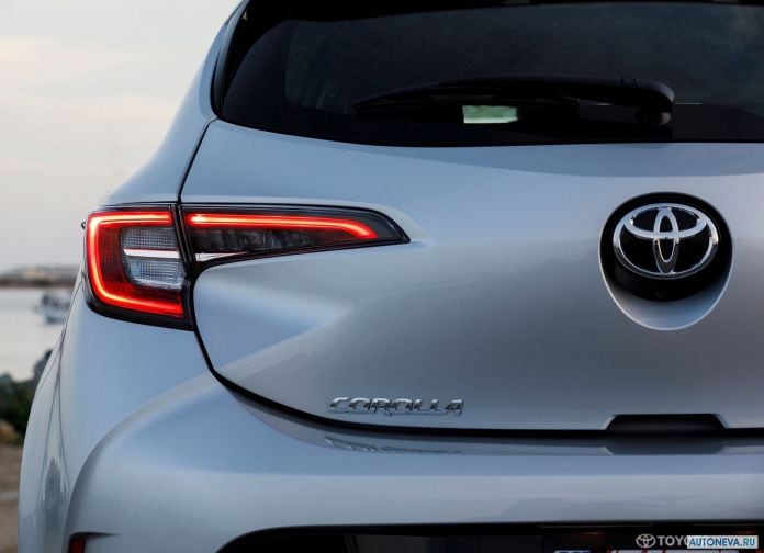 2019 Toyota Corolla Hatchback - фотография 97 из 110