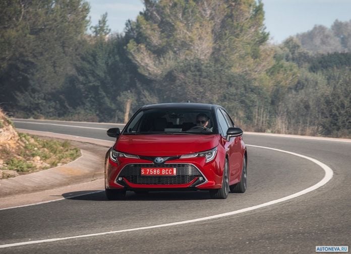 2019 Toyota Corolla Hatchback EU version - фотография 22 из 92