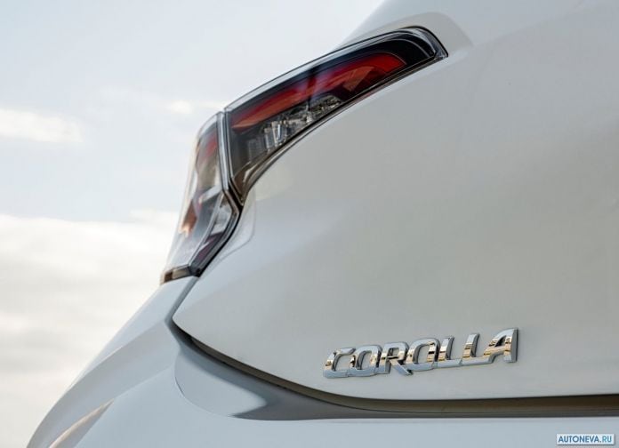 2019 Toyota Corolla Hatchback EU version - фотография 78 из 92