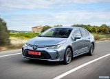toyota_2019_corolla_sedan_eu_version_010.jpg