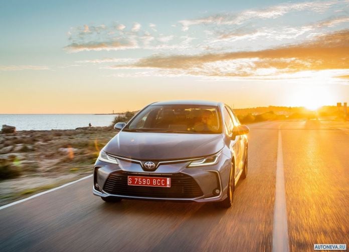 2019 Toyota Corolla Sedan EU version - фотография 17 из 60