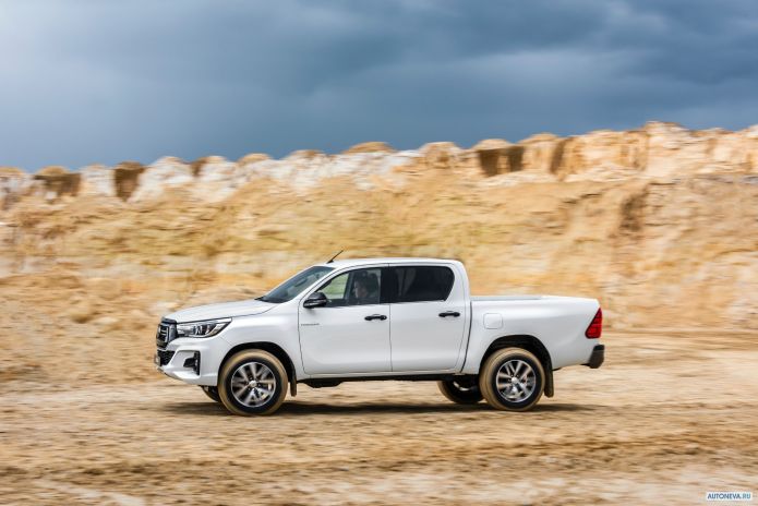 2019 Toyota Hilux Special Edition Double Cab - фотография 12 из 40 2019 Toyota Hilux Special Edition Double Cab - фотография 12 из 40
