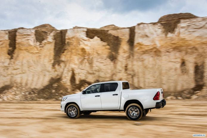 2019 Toyota Hilux Special Edition Double Cab - фотография 13 из 40 2019 Toyota Hilux Special Edition Double Cab - фотография 13 из 40