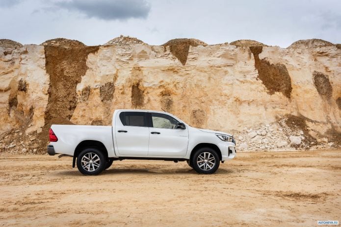 2019 Toyota Hilux Special Edition Double Cab - фотография 20 из 40 2019 Toyota Hilux Special Edition Double Cab - фотография 20 из 40