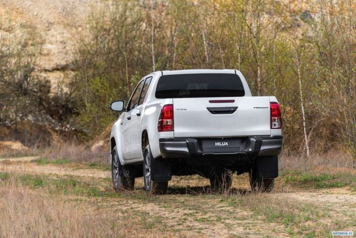 2019 Toyota Hilux Special Edition Double Cab - фотография 24 из 40 2019 Toyota Hilux Special Edition Double Cab - фотография 24 из 40