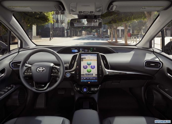 2019 Toyota Prius - фотография 7 из 11