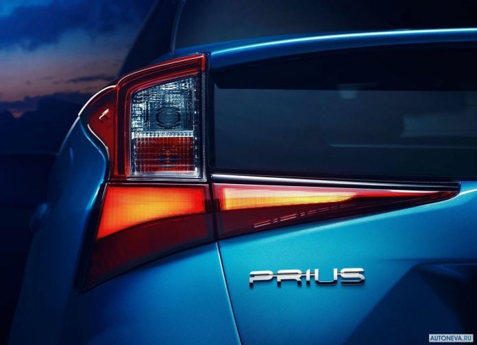 2019 Toyota Prius - фотография 9 из 11
