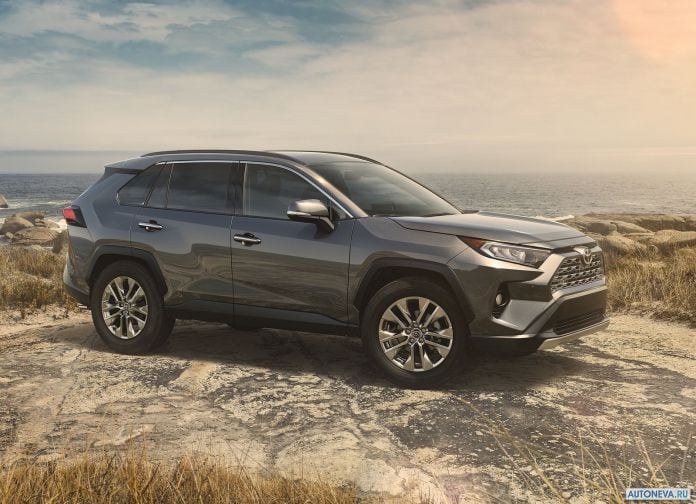 2019 Toyota RAV4 - фотография 2 из 108