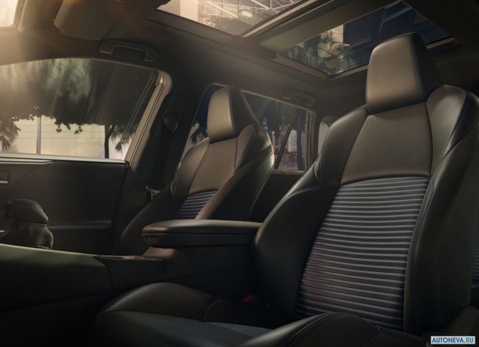 2019 Toyota RAV4 - фотография 56 из 108