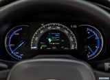 toyota_2019_rav4_058.jpg