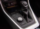 toyota_2019_rav4_064.jpg