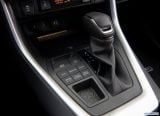 toyota_2019_rav4_065.jpg
