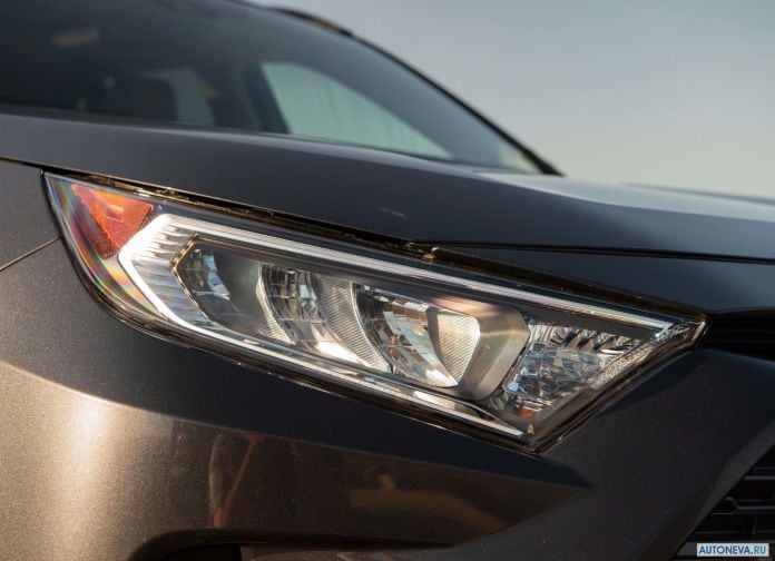 2019 Toyota RAV4 - фотография 86 из 108