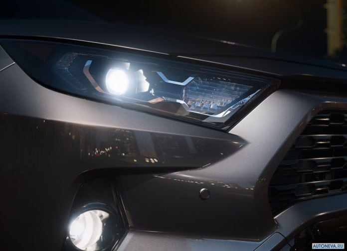 2019 Toyota RAV4 - фотография 87 из 108