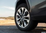 toyota_2019_rav4_098.jpg