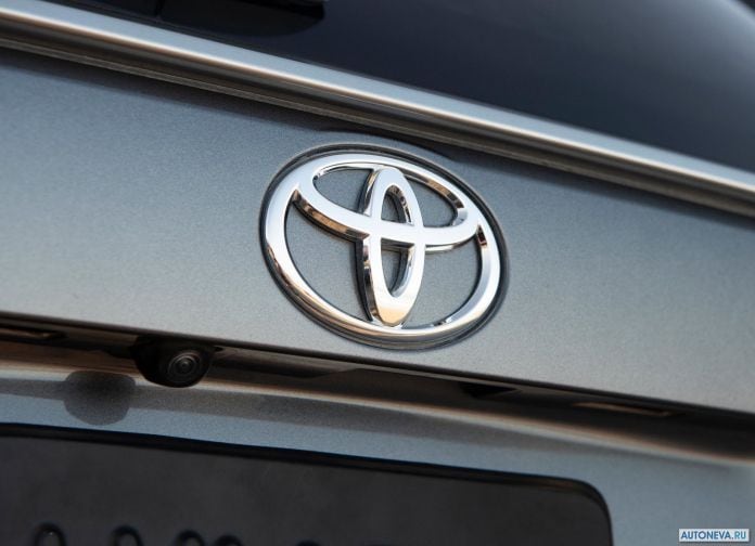 2019 Toyota RAV4 - фотография 99 из 108