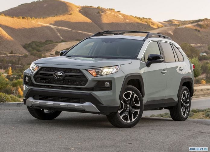 2019 Toyota RAV4 Adventure - фотография 1 из 173