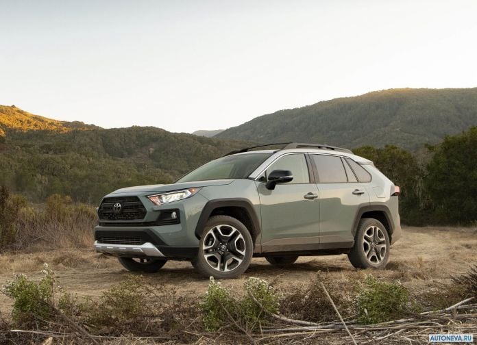 2019 Toyota RAV4 Adventure - фотография 6 из 173