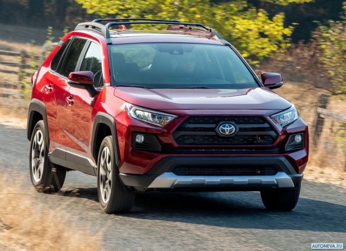 2019 Toyota RAV4 Adventure - фотография 17 из 173
