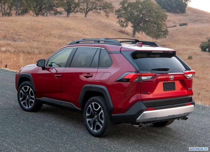 2019 Toyota RAV4 Adventure - фотография 51 из 173