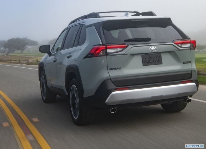 2019 Toyota RAV4 Adventure - фотография 61 из 173