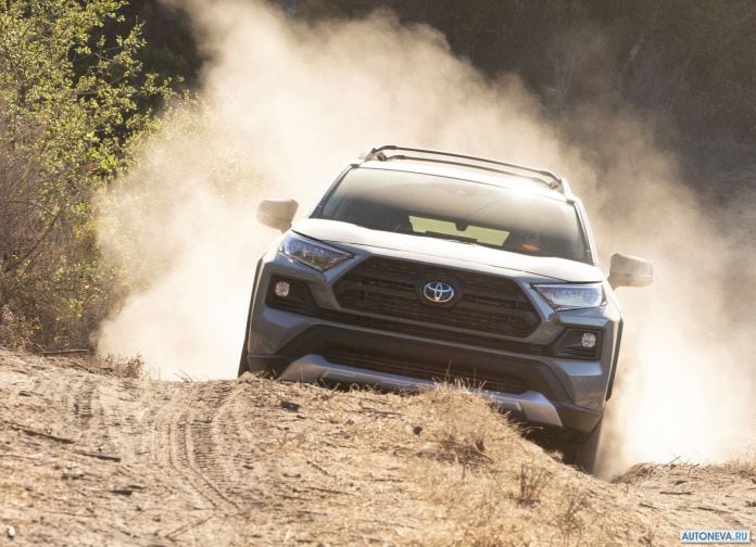 2019 Toyota RAV4 Adventure - фотография 70 из 173
