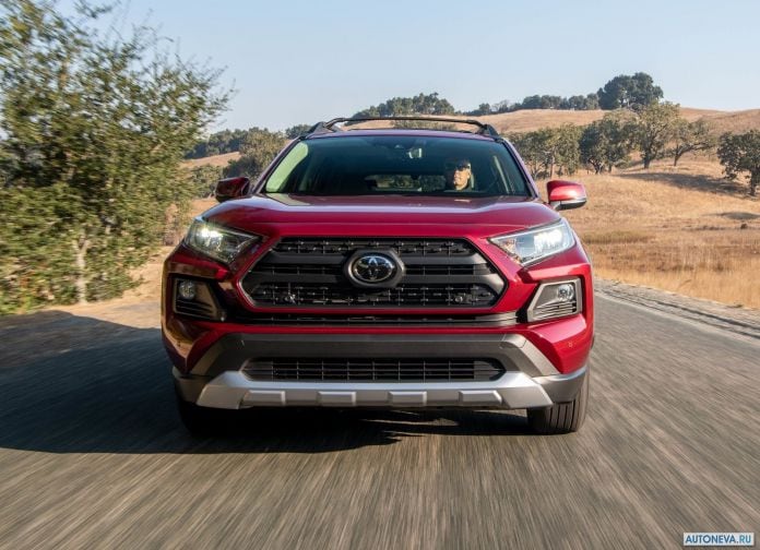 2019 Toyota RAV4 Adventure - фотография 73 из 173