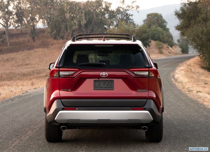 2019 Toyota RAV4 Adventure - фотография 74 из 173