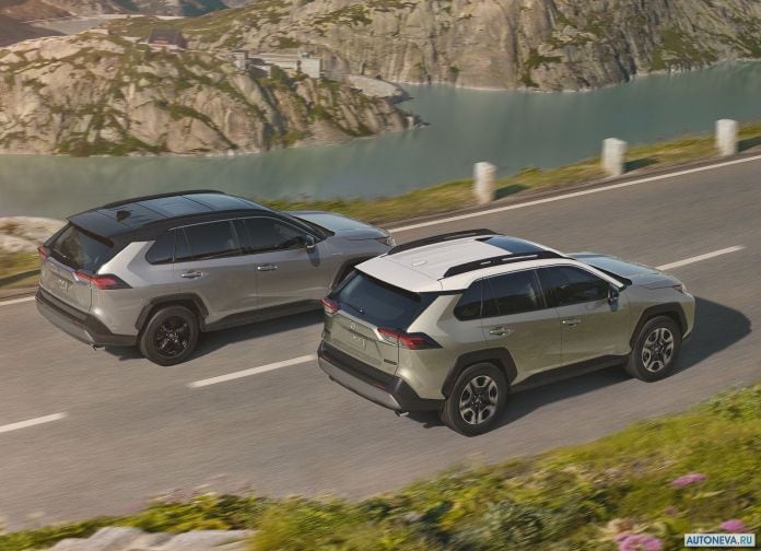2019 Toyota RAV4 Adventure - фотография 75 из 173