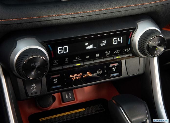 2019 Toyota RAV4 Adventure - фотография 102 из 173