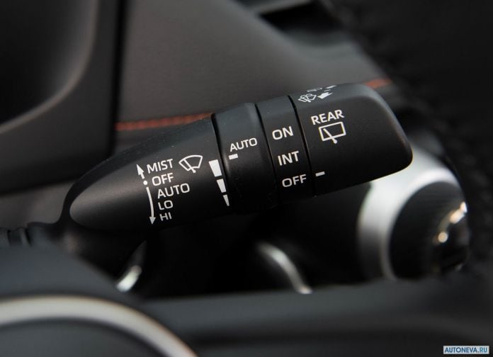 2019 Toyota RAV4 Adventure - фотография 112 из 173