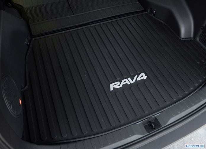 2019 Toyota RAV4 Adventure - фотография 125 из 173