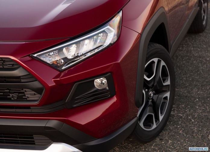 2019 Toyota RAV4 Adventure - фотография 129 из 173