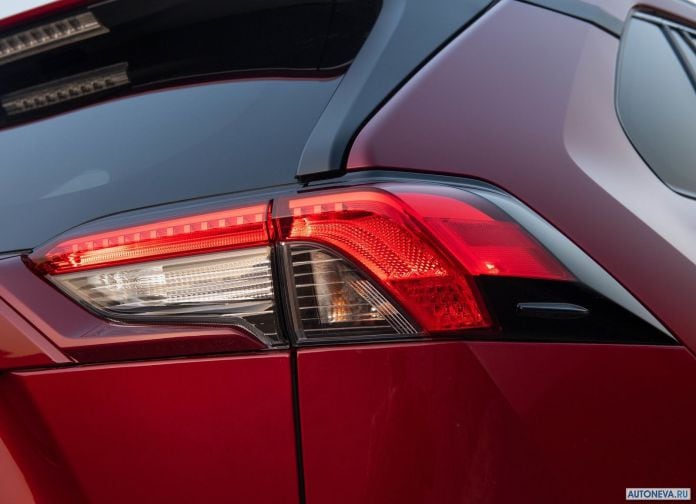 2019 Toyota RAV4 Adventure - фотография 133 из 173