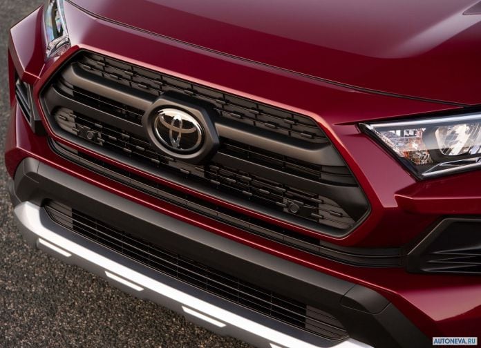 2019 Toyota RAV4 Adventure - фотография 140 из 173