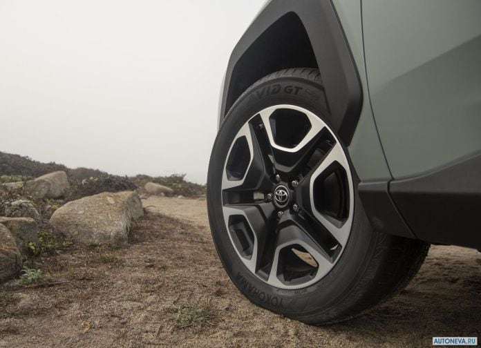 2019 Toyota RAV4 Adventure - фотография 146 из 173