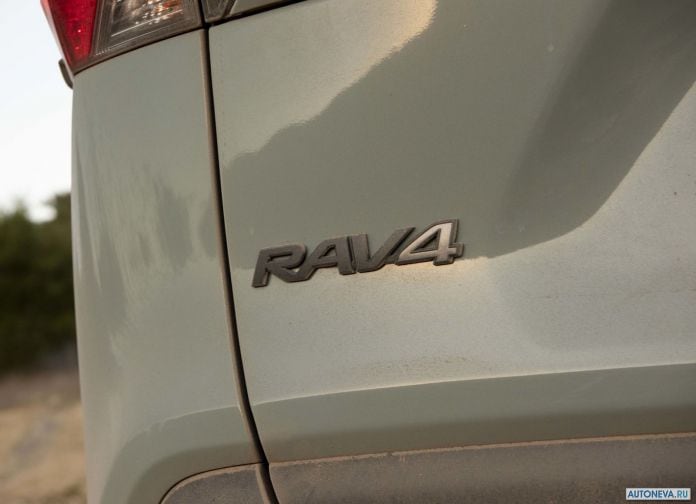 2019 Toyota RAV4 Adventure - фотография 163 из 173