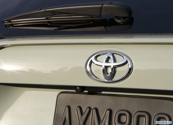 2019 Toyota RAV4 Adventure - фотография 171 из 173