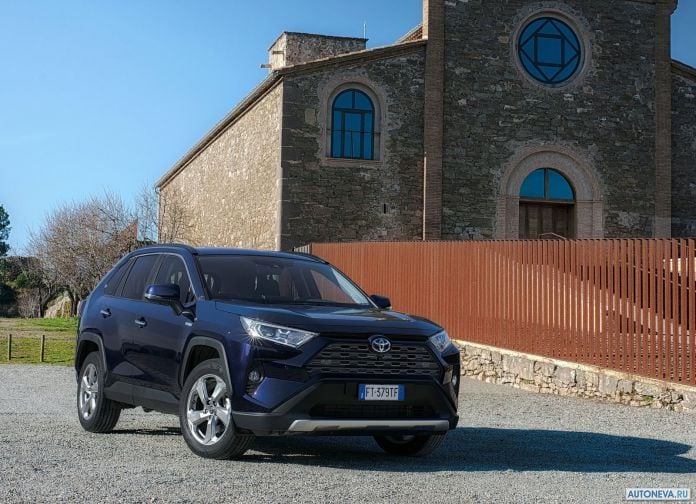2019 Toyota RAV4 Hybrid EU-version - фотография 11 из 153