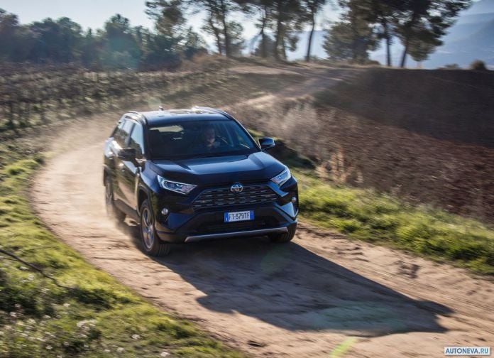 2019 Toyota RAV4 Hybrid EU-version - фотография 15 из 153