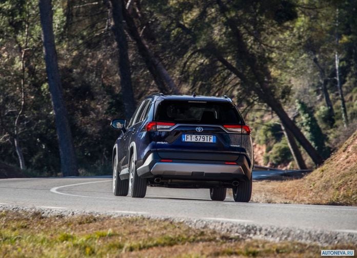 2019 Toyota RAV4 Hybrid EU-version - фотография 72 из 153