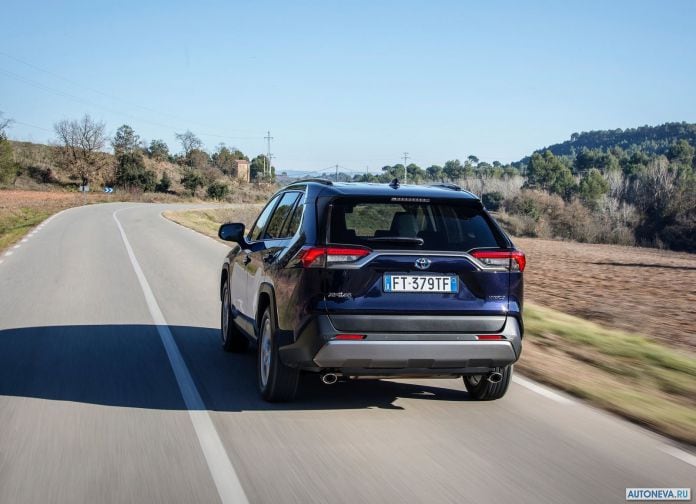 2019 Toyota RAV4 Hybrid EU-version - фотография 73 из 153