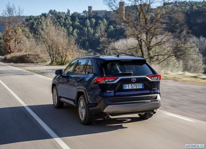 2019 Toyota RAV4 Hybrid EU-version - фотография 75 из 153