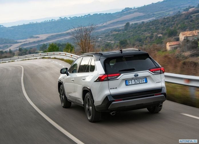2019 Toyota RAV4 Hybrid EU-version - фотография 79 из 153
