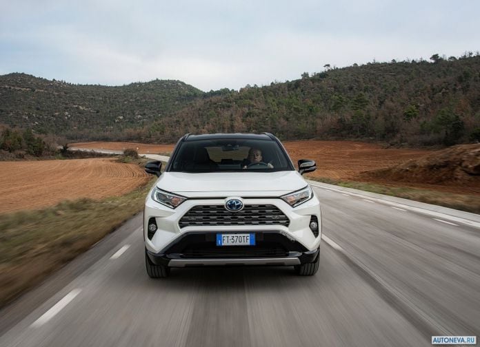 2019 Toyota RAV4 Hybrid EU-version - фотография 95 из 153