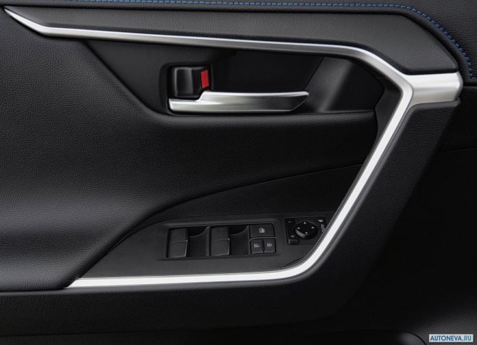 2019 Toyota RAV4 Hybrid EU-version - фотография 120 из 153
