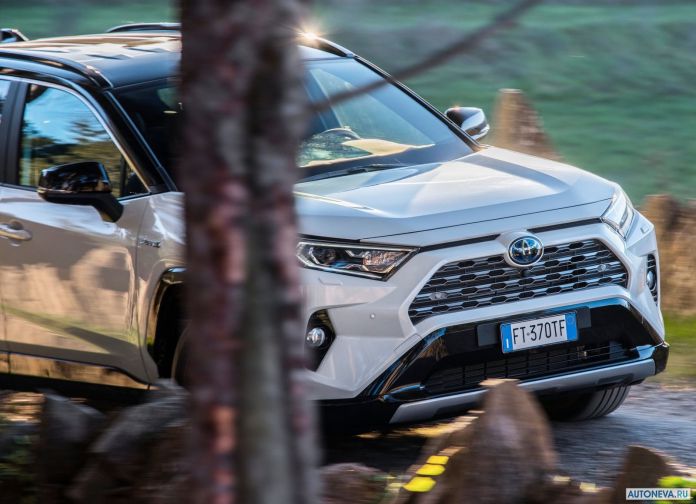 2019 Toyota RAV4 Hybrid EU-version - фотография 138 из 153